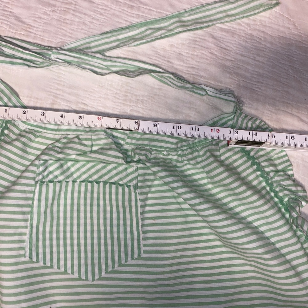 Two Adorable Aprons - Picture 2 of 7
